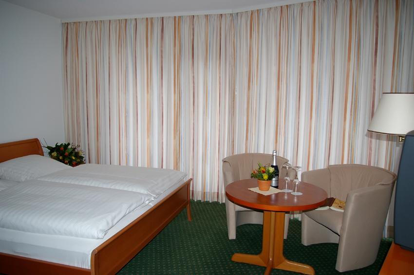 Hotel Haus Deutsch Krone Bad Essen Exterior foto